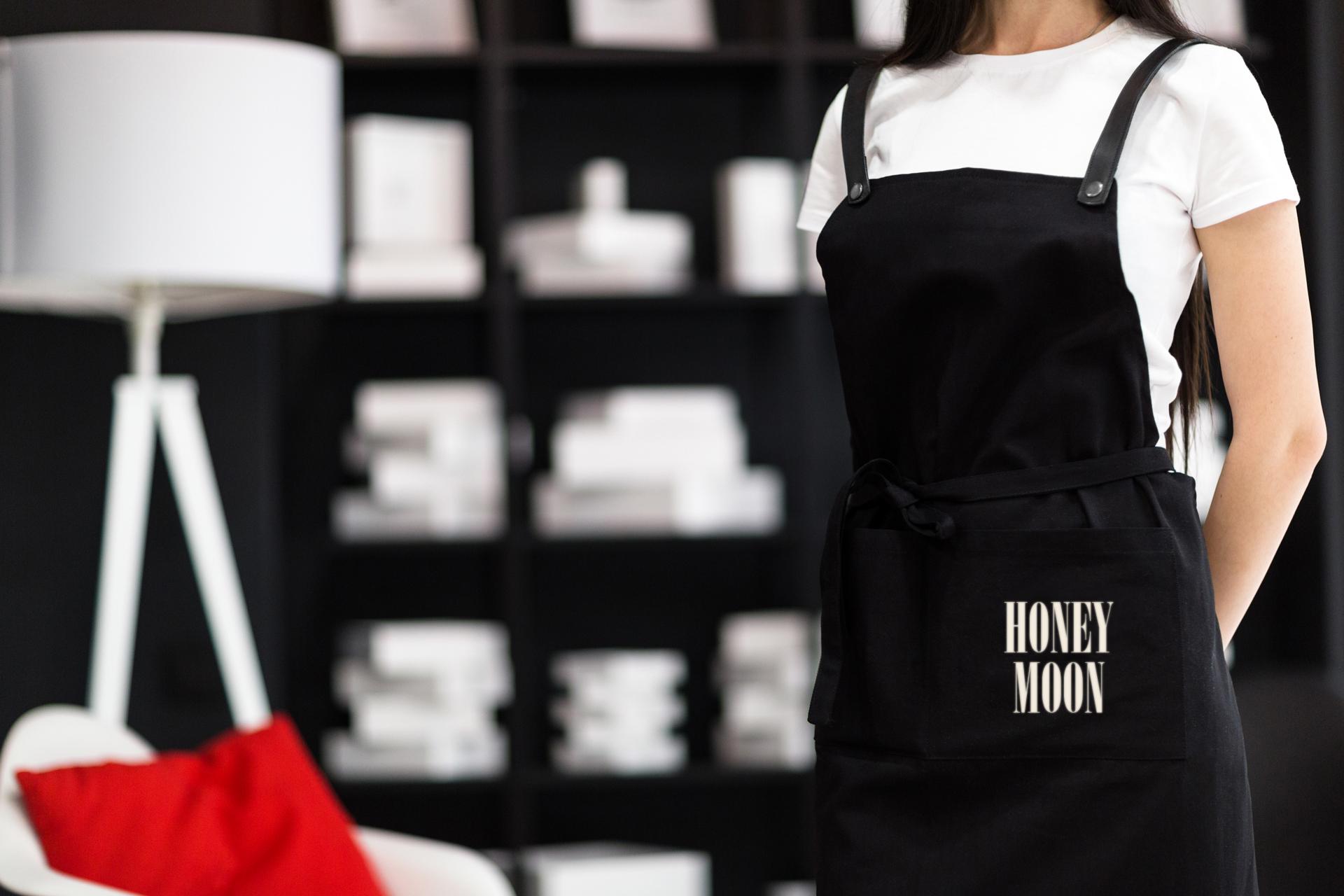 1548059533.jpg 蜜月-3.jpg